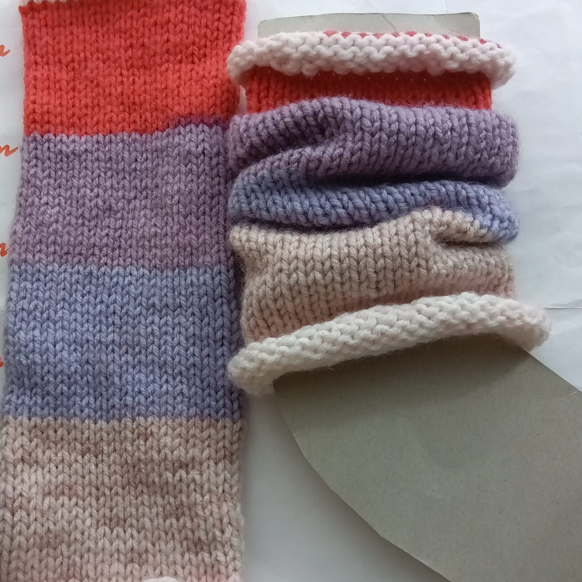 ユザワヤのカラフルクリーン色番３
レッグウォーマー編み図